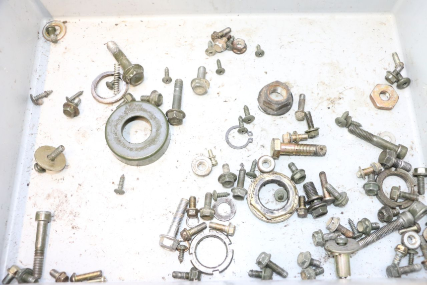 photo de ZAK SCHROEVEN EN BEVESTIGINGSMATERIAAL KEEWAY RY6 2T 50 (2011 - 2019) - Detail van het onderdeel