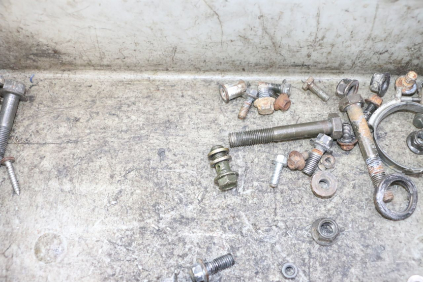 photo de ZAK SCHROEVEN EN BEVESTIGINGSMATERIAAL HYTRACK S 150 (2003 - 2011) - Detail van het onderdeel