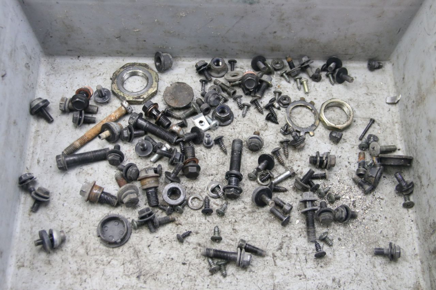 photo de ZAK SCHROEVEN EN BEVESTIGINGSMATERIAAL LVNENG S5 1 (2019 - 2023) - Hoofdaanzicht