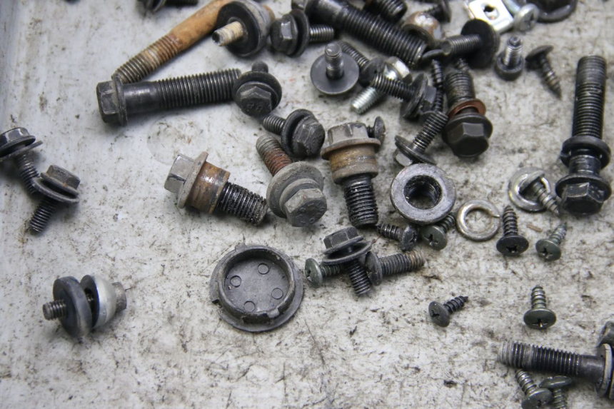 photo de ZAK SCHROEVEN EN BEVESTIGINGSMATERIAAL LVNENG S5 1 (2019 - 2023) - Detail van het onderdeel