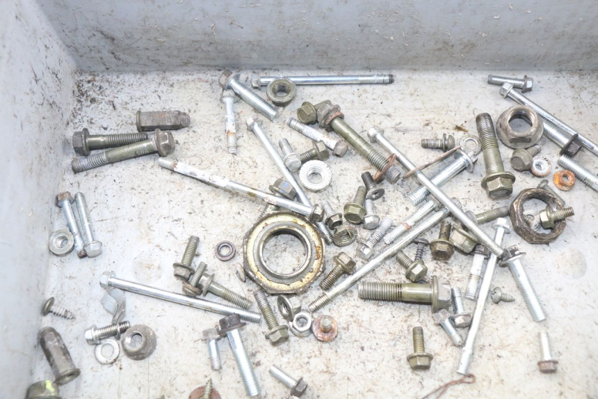 photo de ZAK SCHROEVEN EN BEVESTIGINGSMATERIAAL JM MOTORS SC 4T 50 (2012 - 2017) - Detail van het onderdeel