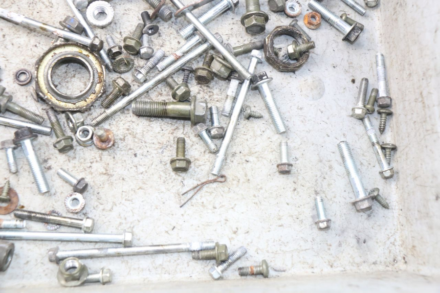 photo de ZAK SCHROEVEN EN BEVESTIGINGSMATERIAAL JM MOTORS SC 4T 50 (2012 - 2017) - Andere kijkhoek