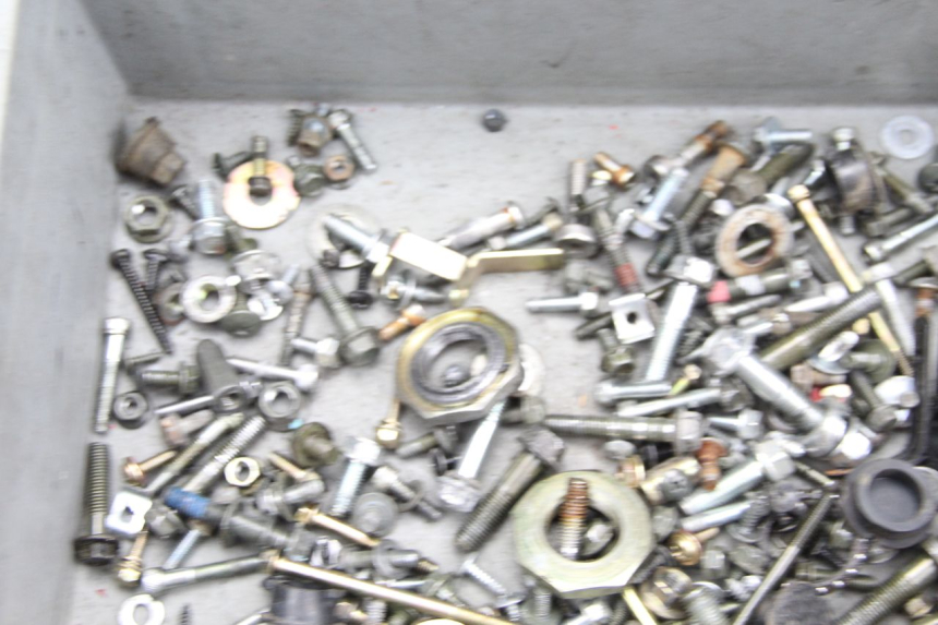 photo de ZAK SCHROEVEN EN BEVESTIGINGSMATERIAAL JM MOTORS SC 4T 50 (2018 - 2021) - Andere kijkhoek