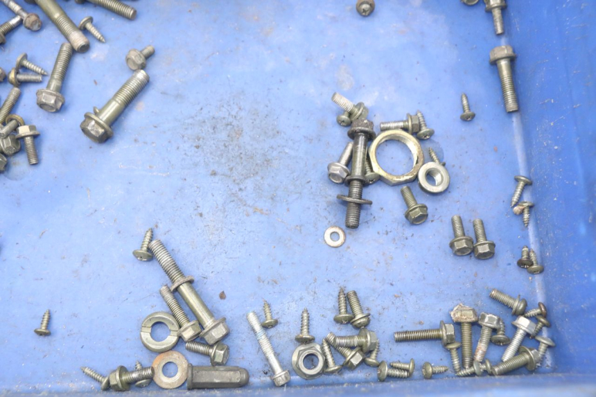 photo de ZAK SCHROEVEN EN BEVESTIGINGSMATERIAAL JM MOTORS SC 4T 50 (2012 - 2017) - Detail van het onderdeel