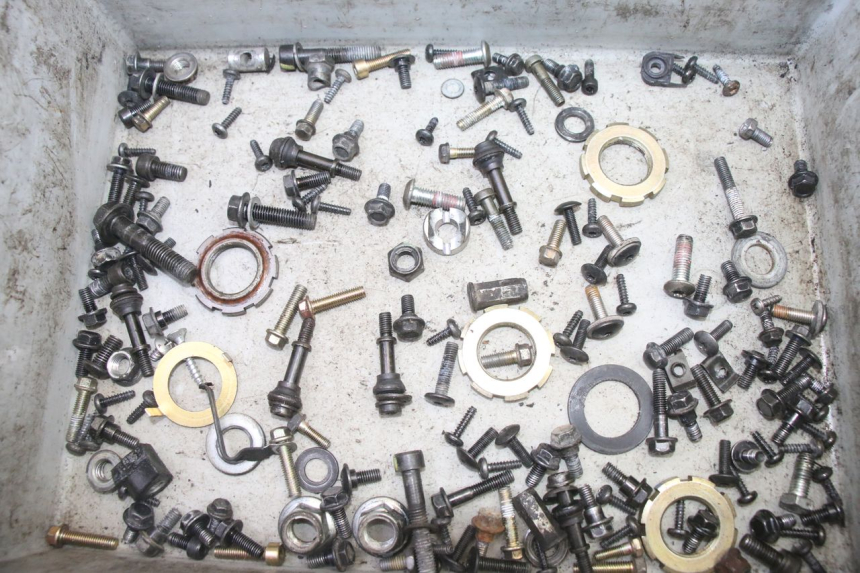 photo de ZAK SCHROEVEN EN BEVESTIGINGSMATERIAAL PEUGEOT STREETZONE I 2T 50 (2018 - 2020) - Hoofdaanzicht