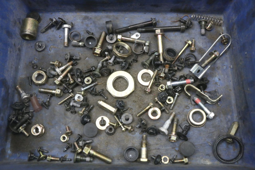 photo de ZAK SCHROEVEN EN BEVESTIGINGSMATERIAAL KYMCO SUPER 8 4T 50 (2018 - 2020) - Hoofdaanzicht