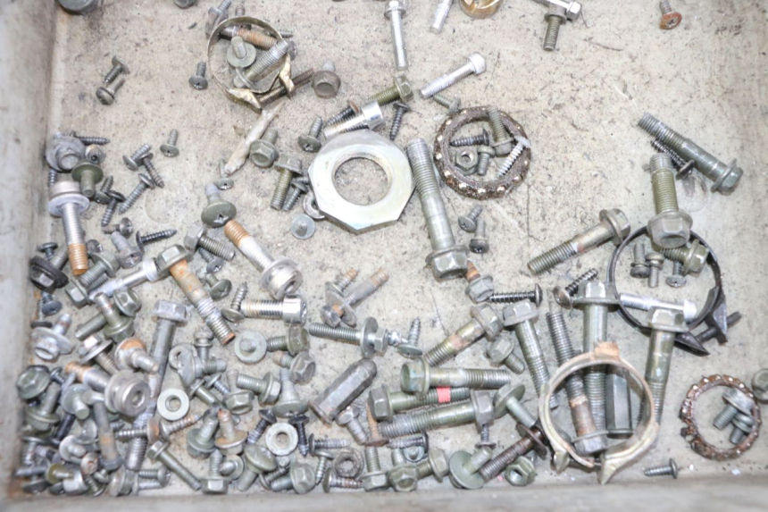 photo de ZAK SCHROEVEN EN BEVESTIGINGSMATERIAAL SYM JET 14 4T 50 (2018 - 2022) - Zoom op gebruiksstaat