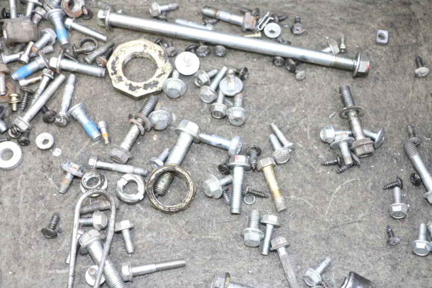 photo de ZAK SCHROEVEN EN BEVESTIGINGSMATERIAAL NECO TEMPO 4T 50 (2022 - 2026) - Detail van het onderdeel