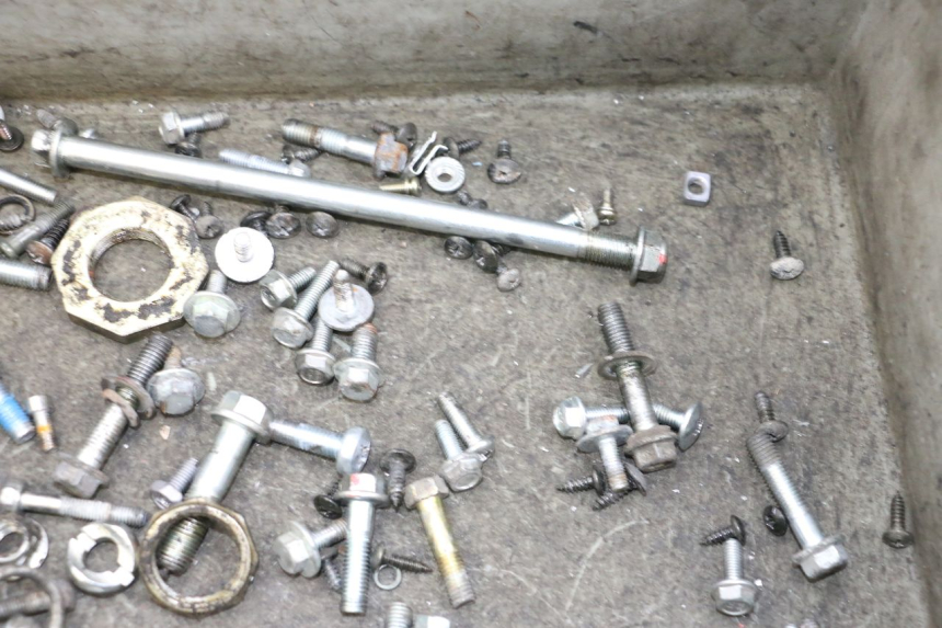 photo de ZAK SCHROEVEN EN BEVESTIGINGSMATERIAAL NECO TEMPO 4T 50 (2022 - 2026) - Andere kijkhoek