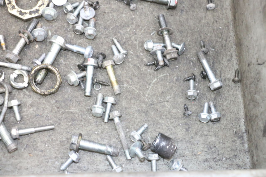 photo de ZAK SCHROEVEN EN BEVESTIGINGSMATERIAAL NECO TEMPO 4T 50 (2022 - 2026) - Technische close-up