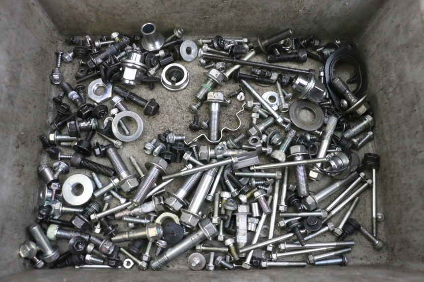 photo de ZAK SCHROEVEN EN BEVESTIGINGSMATERIAAL YAMAHA TRICITY 300 (2020 - 2024) - Overzicht