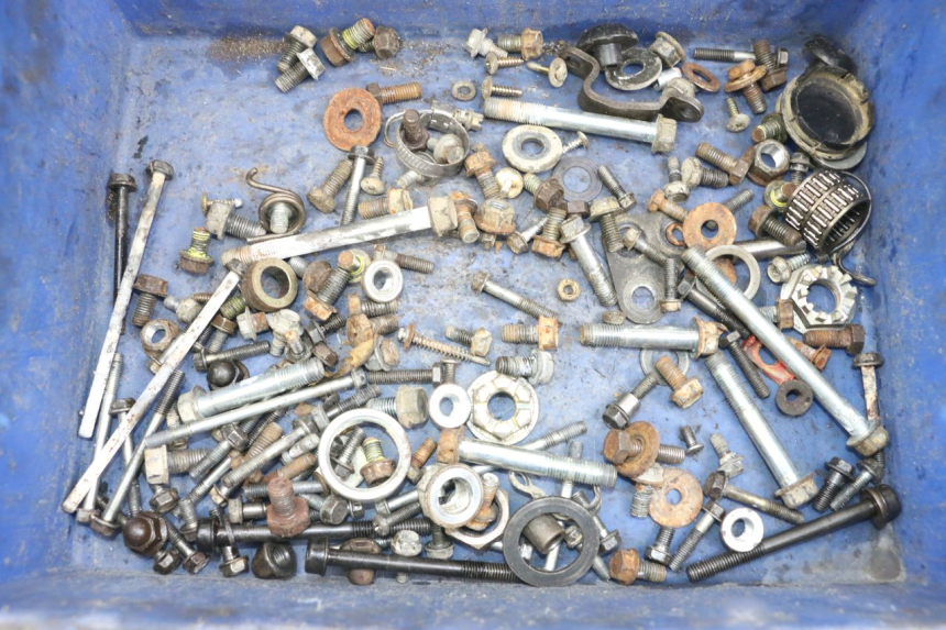 photo de ZAK SCHROEVEN EN BEVESTIGINGSMATERIAAL HONDA TRX 300 (1988 - 2000) - Hoofdaanzicht