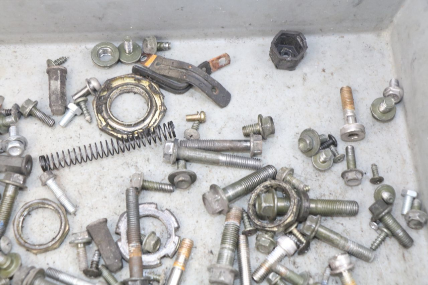 photo de ZAK SCHROEVEN EN BEVESTIGINGSMATERIAAL PEUGEOT TWEET 4T 50 (2018 - 2022) - Andere kijkhoek