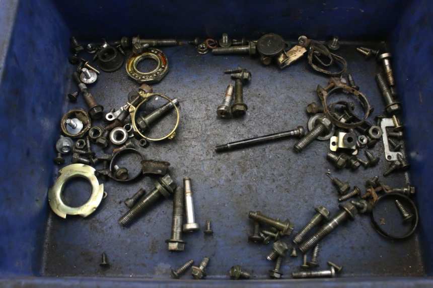 photo de ZAK SCHROEVEN EN BEVESTIGINGSMATERIAAL PEUGEOT TWEET 4T 50 (2010 - 2014) - Hoofdaanzicht