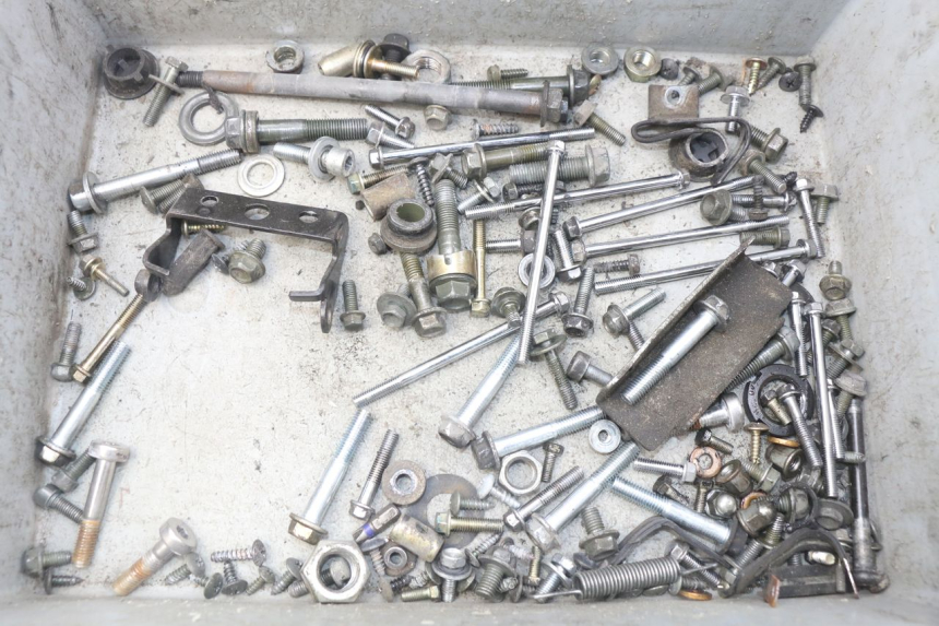 photo de ZAK SCHROEVEN EN BEVESTIGINGSMATERIAAL PEUGEOT TWEET ACTIVE 4T 50 (2018 - 2022) - Hoofdaanzicht