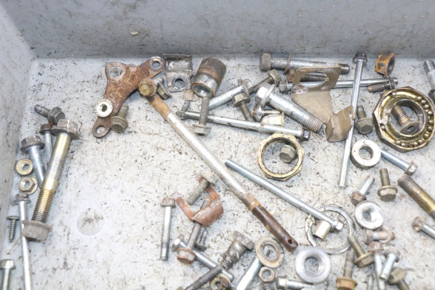 photo de ZAK SCHROEVEN EN BEVESTIGINGSMATERIAAL PEUGEOT V-CLIC VCLIC 50 (2007 - 2013) - Andere kijkhoek