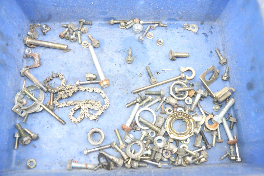 photo de ZAK SCHROEVEN EN BEVESTIGINGSMATERIAAL PEUGEOT V-CLIC VCLIC 50 (2007 - 2013) - Hoofdaanzicht