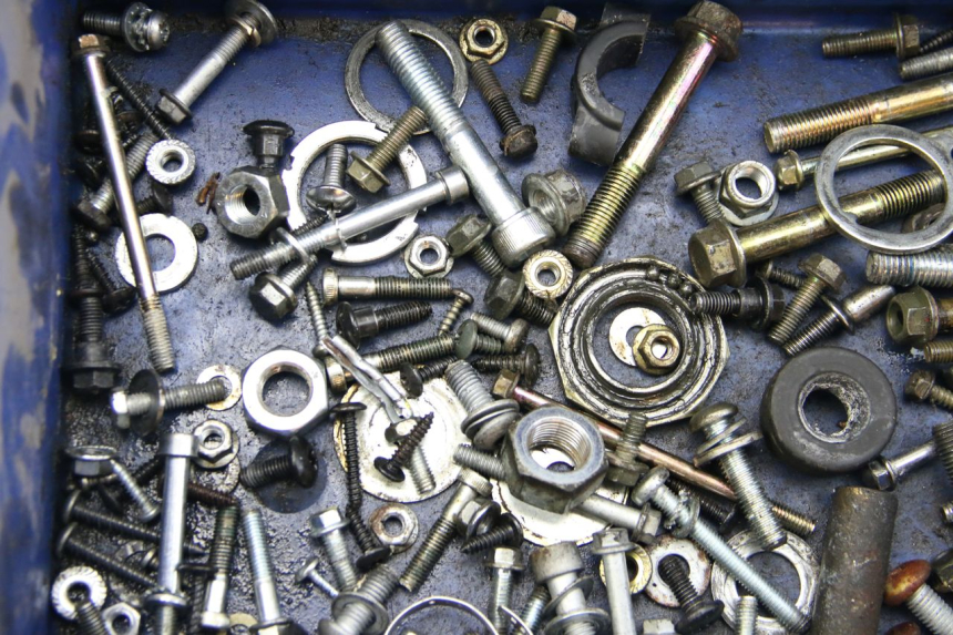 photo de ZAK SCHROEVEN EN BEVESTIGINGSMATERIAAL PIAGGIO VESPA GTS SUPER IE 125 (2009 - 2016) - Technische close-up