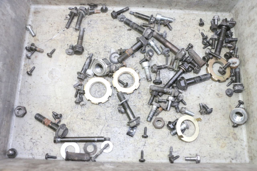 photo de ZAK SCHROEVEN EN BEVESTIGINGSMATERIAAL PEUGEOT VIVACITY NEW 4T 50 (2008 - 2017) - Hoofdaanzicht