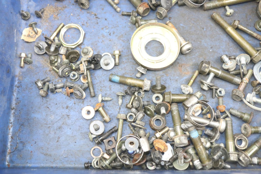 photo de ZAK SCHROEVEN EN BEVESTIGINGSMATERIAAL KYMCO X-TOWN XTOWN 125 (2016 - 2021) - Detail van het onderdeel