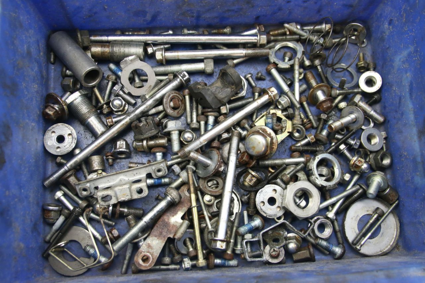 photo de ZAK SCHROEVEN EN BEVESTIGINGSMATERIAAL YAMAHA XV VIRAGO 750 (1984 - 1998) - Hoofdaanzicht