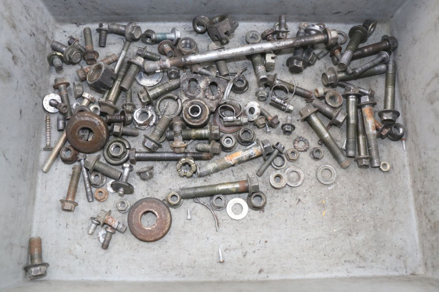 photo de ZAK SCHROEVEN EN BEVESTIGINGSMATERIAAL SHINERAY XY150STE 150 - Hoofdaanzicht