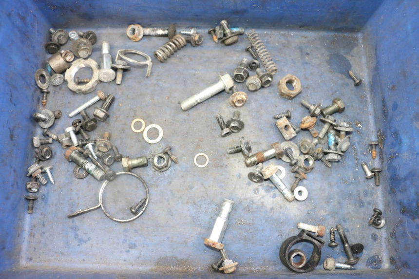 photo de ZAK SCHROEVEN EN BEVESTIGINGSMATERIAAL YAMAHA NEO'S NEOS 2T EASY 50 (2013 - 2016) - Hoofdaanzicht