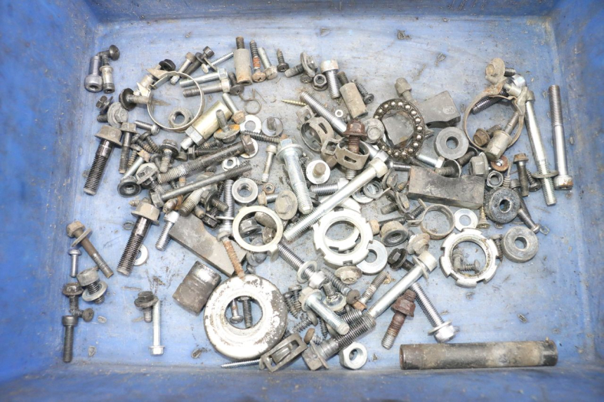 photo de ZAK SCHROEVEN EN BEVESTIGINGSMATERIAAL YAMAHA NEOS NEO'S 4T 50 (2008 - 2016) - Hoofdaanzicht