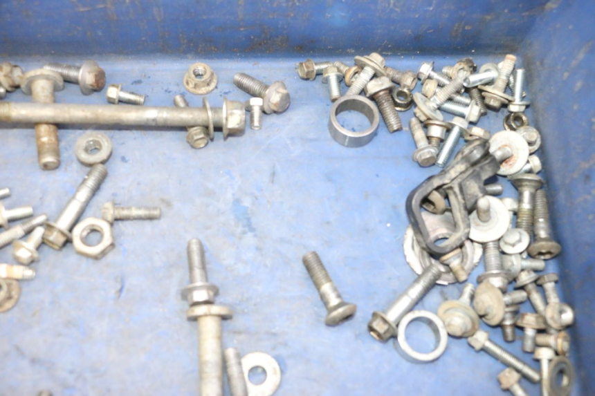 photo de ZAK SCHROEVEN EN BEVESTIGINGSMATERIAAL YAMAHA YZ-F YZF 250 (2014 - 2018) - Technische close-up