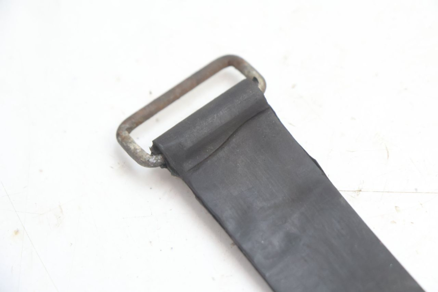 photo de ACCUBAND SUZUKI GSX F GSXF 750 (1988 - 1998) - Andere kijkhoek