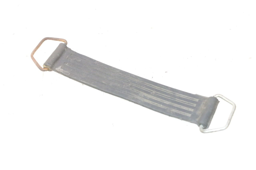 photo de ACCUBAND PIAGGIO MP3 125 (2006 - 2014) - Detail van het onderdeel