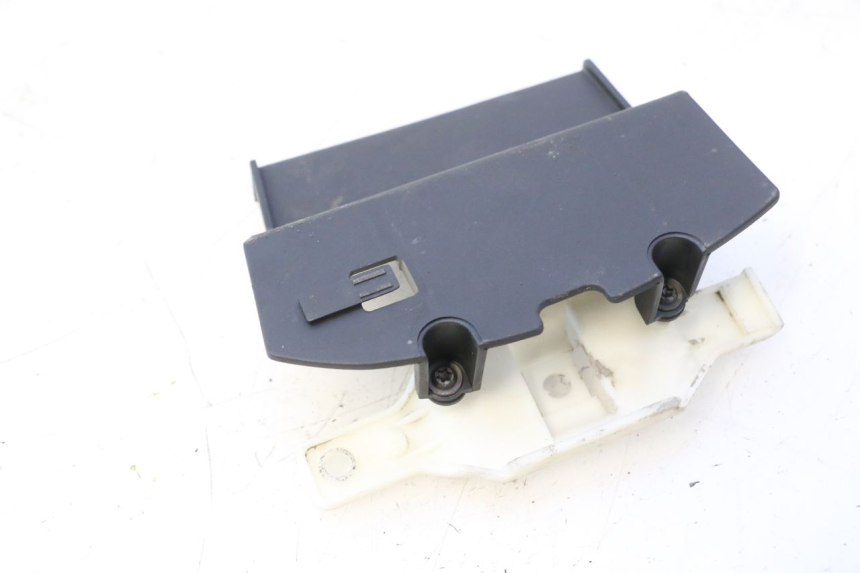photo de ACCUBAND PEUGEOT SATELIS 125 (2013 - 2018) - Detail van het onderdeel