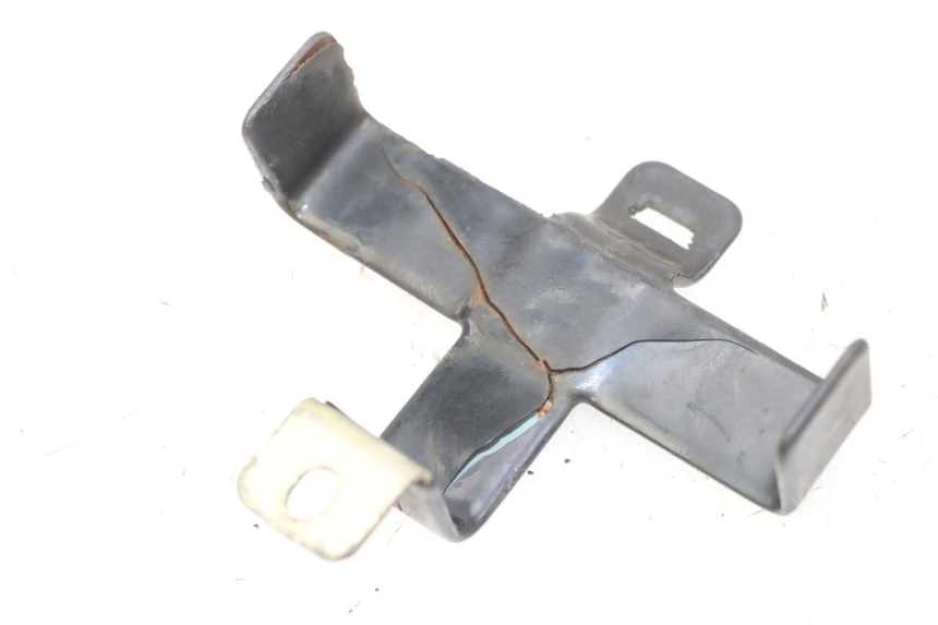 photo de ACCUBAND HONDA SCV LEAD 100 (2003 - 2007) - Detail van het onderdeel
