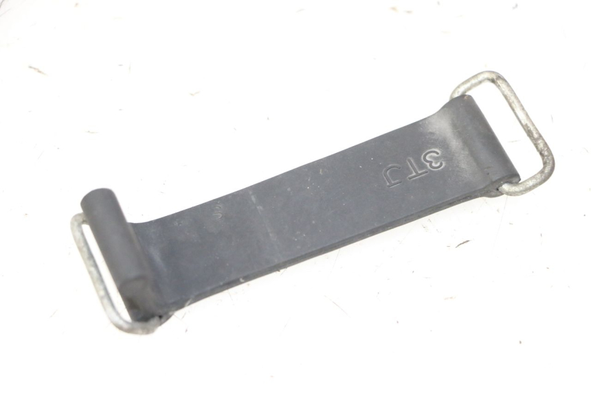 photo de RIEM VOOR GEREEDSCHAPSTAS YAMAHA FZ6 FAZER S2 600 (2007 - 2011) - Hoofdaanzicht