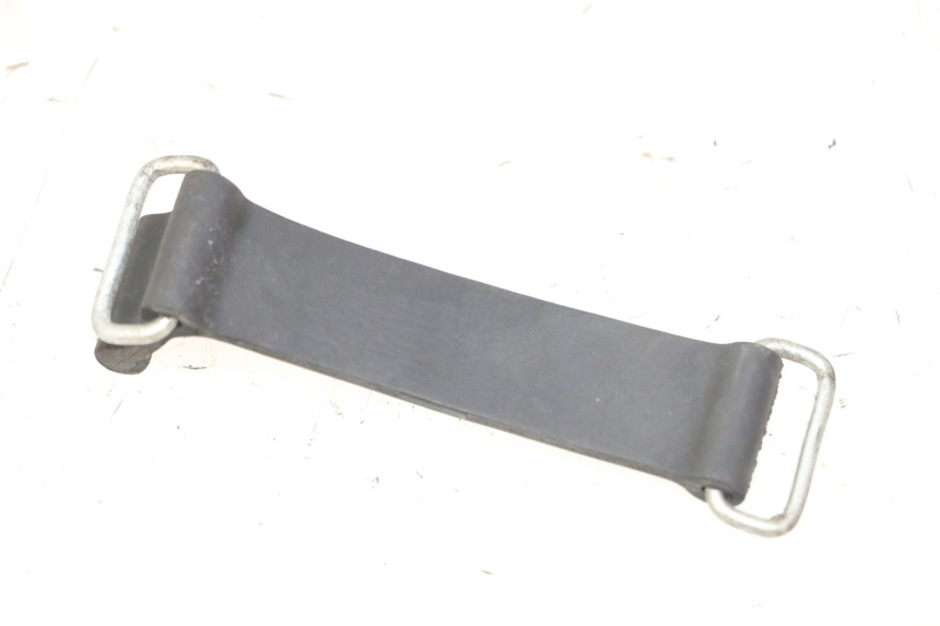 photo de RIEM VOOR GEREEDSCHAPSTAS YAMAHA FZ6 FAZER S2 600 (2007 - 2011) - Zoom op gebruiksstaat