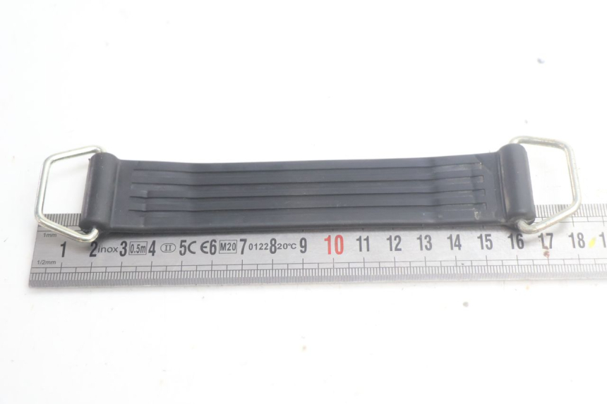 photo de RIEM VOOR GEREEDSCHAPSKIT PIAGGIO MP3 HPE 530 (2022 - 2026) - Andere kijkhoek