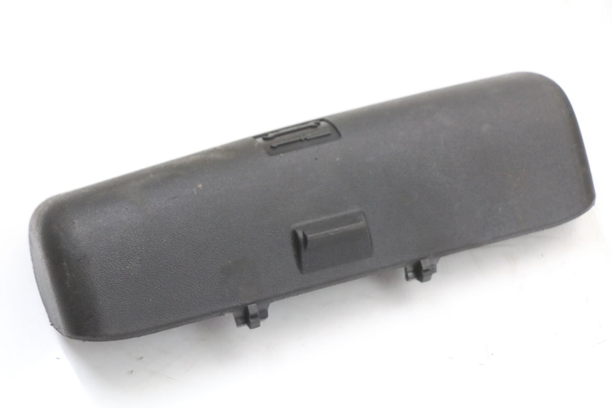 photo de RIEM VOOR GEREEDSCHAPSTAS PIAGGIO MP3 LT 400 (2007 - 2012) - Detail van het onderdeel