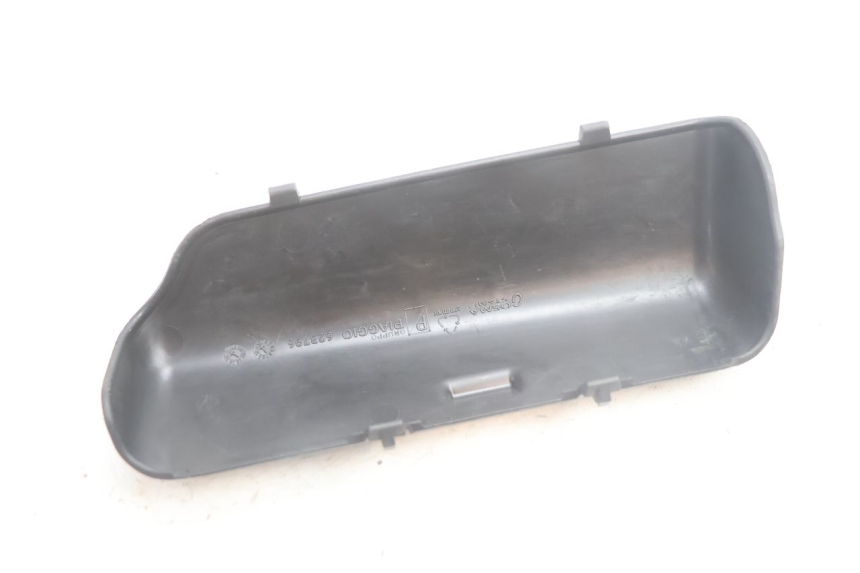 photo de RIEM GEREEDSCHAPSTAS PIAGGIO MP3 500 (2011 - 2015) - Technische close-up