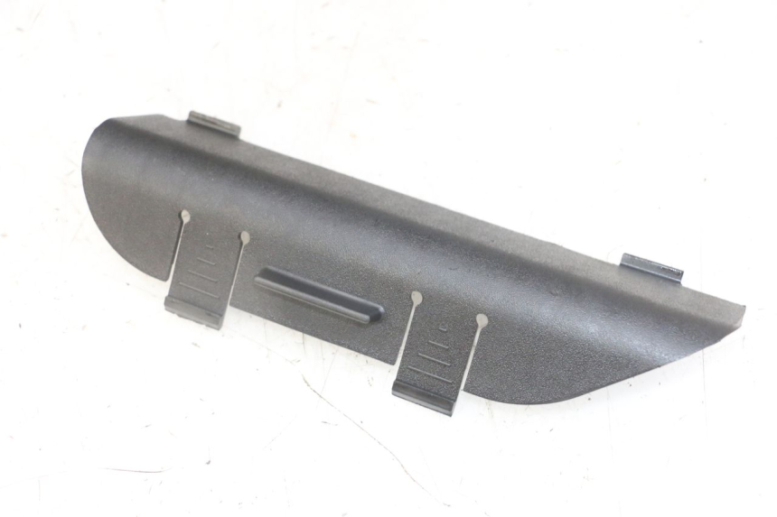 photo de RIEM VOOR GEREEDSCHAPSTAS PIAGGIO NRG POWER PUREJET 50 (2018 - 2021) - Hoofdaanzicht