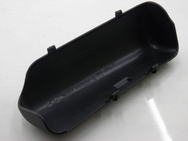 photo de RIEM VOOR GEREEDSCHAPSTAS PIAGGIO MP3 125 (2006 - 2014) - Detail van het onderdeel