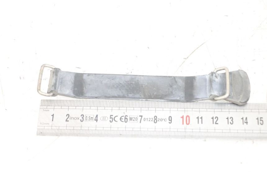 photo de RIEM VOOR GEREEDSCHAPSTAS YAMAHA TDM ABS 900 (2002 - 2014) - Detail van het onderdeel