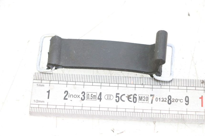 photo de RIEM VOOR GEREEDSCHAPSTAS YAMAHA XMAX X-MAX 125 (2006 - 2009) - Zoom op gebruiksstaat