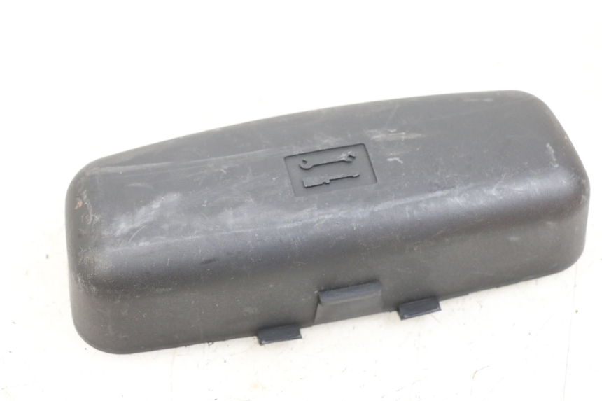 photo de RIEM VOOR GEREEDSCHAPSTAS PIAGGIO X8 125 (2004 - 2007) - Zoom op gebruiksstaat