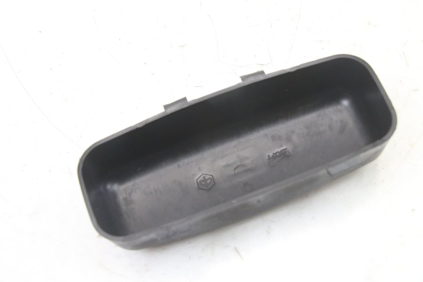 photo de RIEM VOOR GEREEDSCHAPSTAS PIAGGIO XEVO - X EVO 125 (2007 - 2017) - Technische close-up