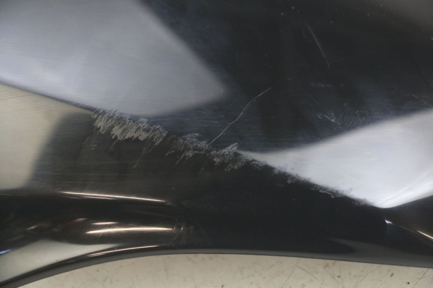 photo de WINDSCHERM KYMCO AGILITY 16+ 4T 50 (2018 - 2023) - Detail van het onderdeel