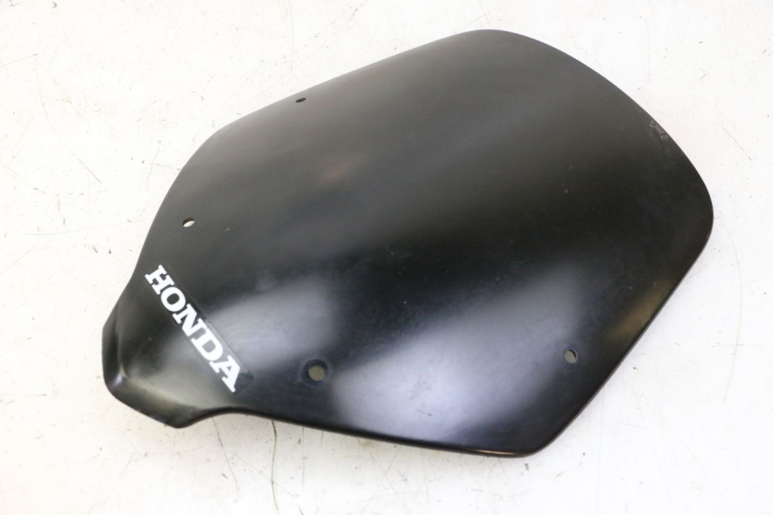 photo de WINDSCHERM HONDA CBF 125 (2009 - 2015) - Bevestigingspunten