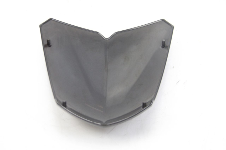 photo de WINDSCHERM PEUGEOT KISBEE 4T 50 (2018 - 2022) - Detail van het onderdeel