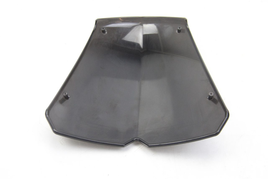 photo de WINDSCHERM PEUGEOT KISBEE 4T 50 (2018 - 2022) - Zoom op gebruiksstaat