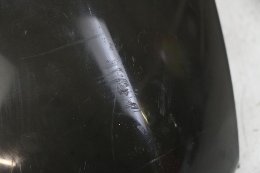 photo de WINDSCHERM PEUGEOT KISBEE 2T 50 (2010 - 2017) - Zoom op gebruiksstaat