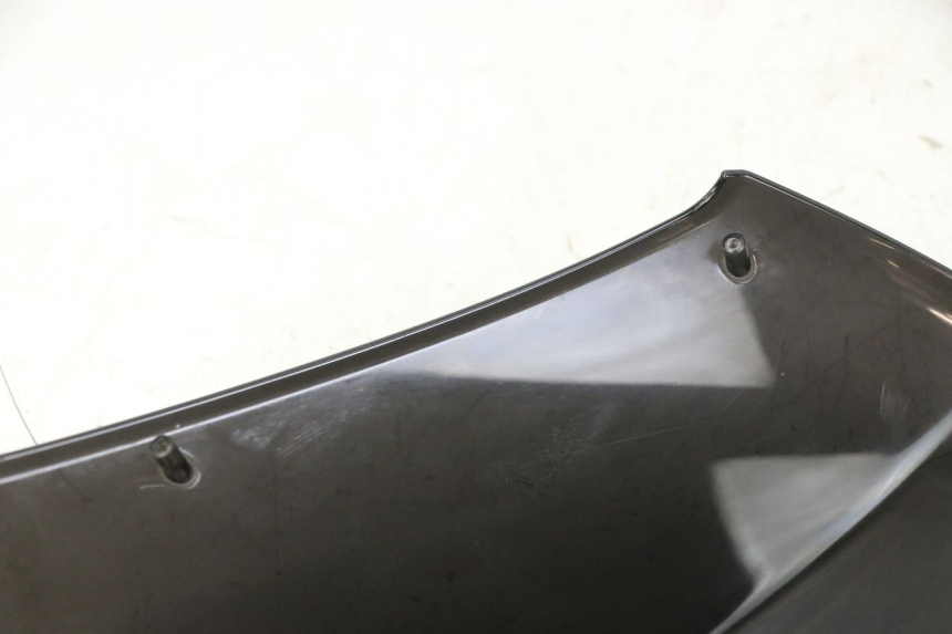 photo de WINDSCHERM PEUGEOT KISBEE 2T 50 (2010 - 2017) - Technische close-up